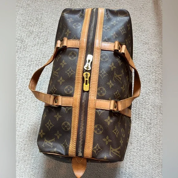 Authentic Louis Vuitton Sac Souple 35 - Picture 6 of 16